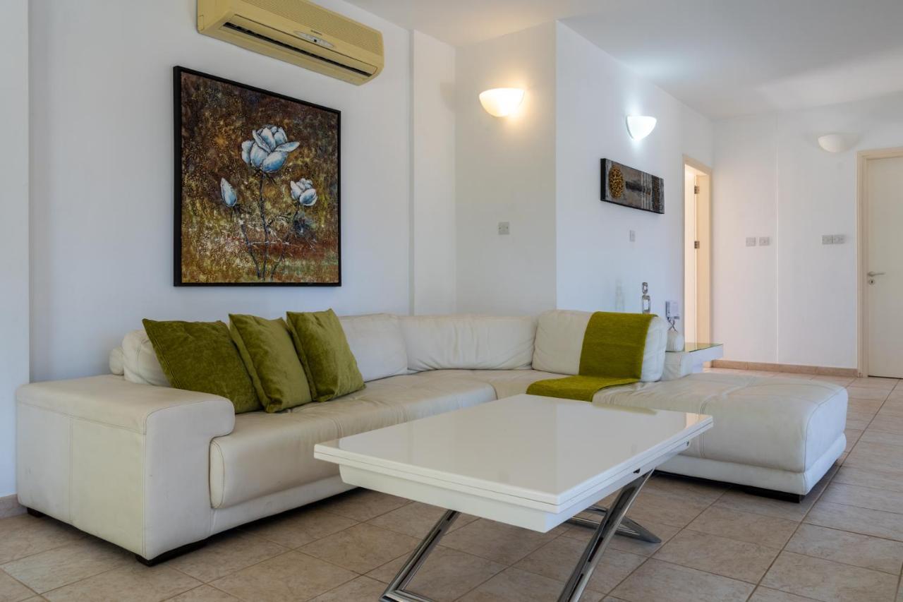 Lime 3-Bedroom Villa In Protaras Exterior photo