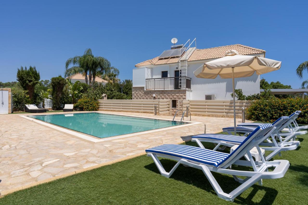 Lime 3-Bedroom Villa In Protaras Exterior photo