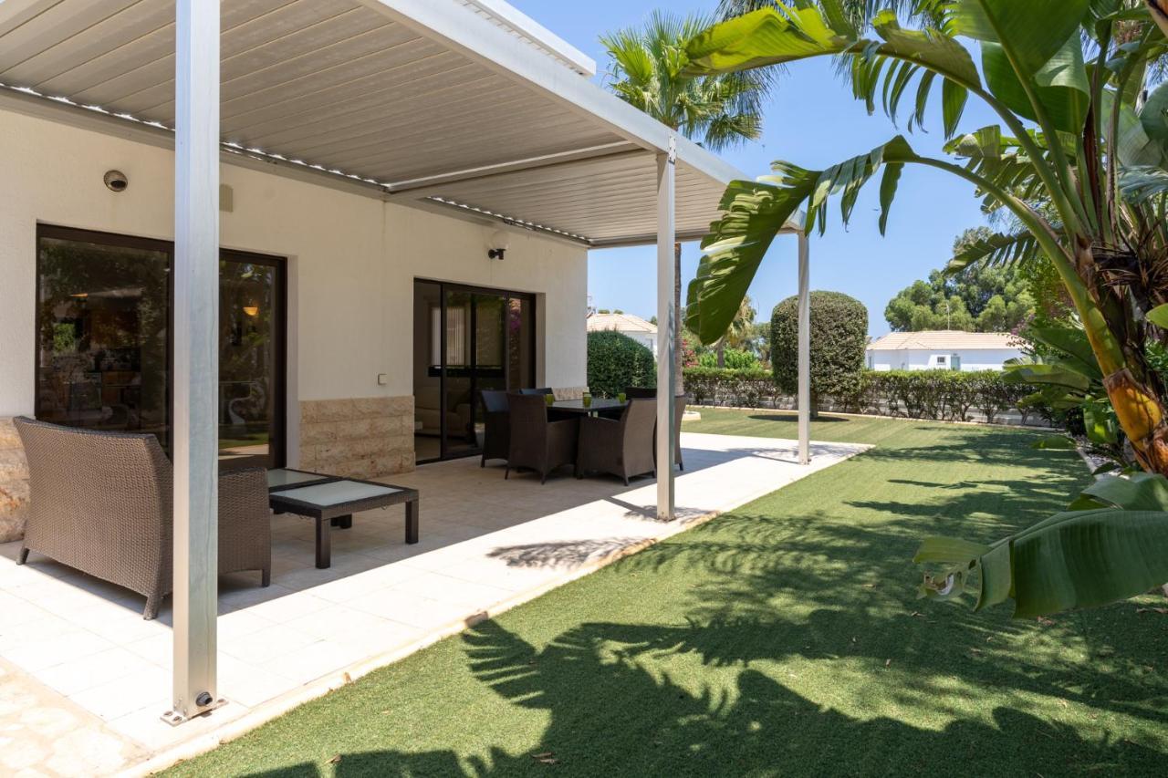 Lime 3-Bedroom Villa In Protaras Exterior photo